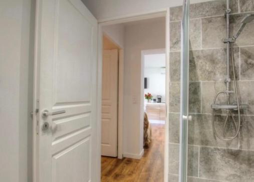 Appartement Tranquille En Bas De Villa Afa Екстериор снимка